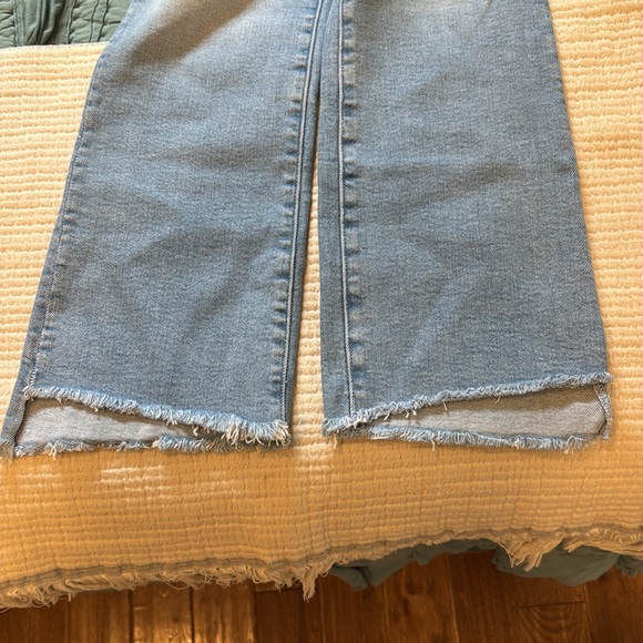 Mother Insider Crop Step Fray Jeans - Picture 16 of 16